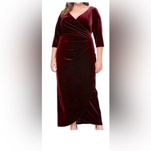 Alex Evening Velvet dress